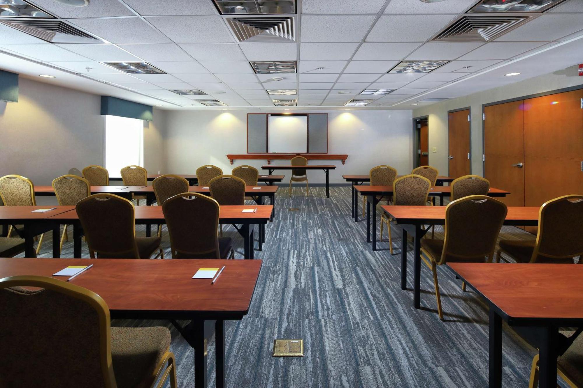 Hampton Inn & Suites Tucson East Bagian luar foto