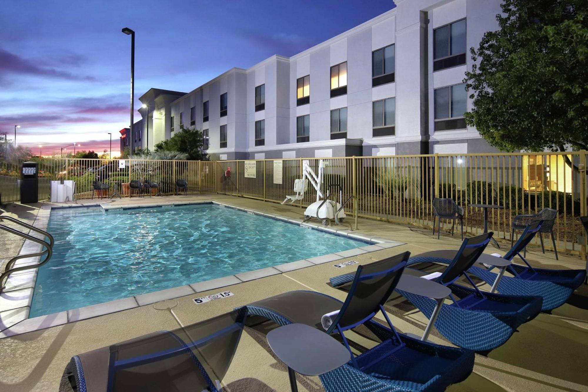 Hampton Inn & Suites Tucson East Bagian luar foto